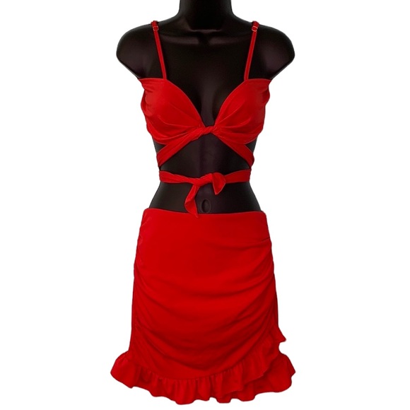 Red Matching Skirt & Top Set - Picture 1 of 7